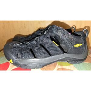 Keen Kids (Size 2)